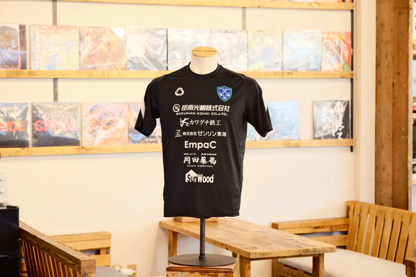 SS伊豆様のスポンサーTシャツの作成（正面）