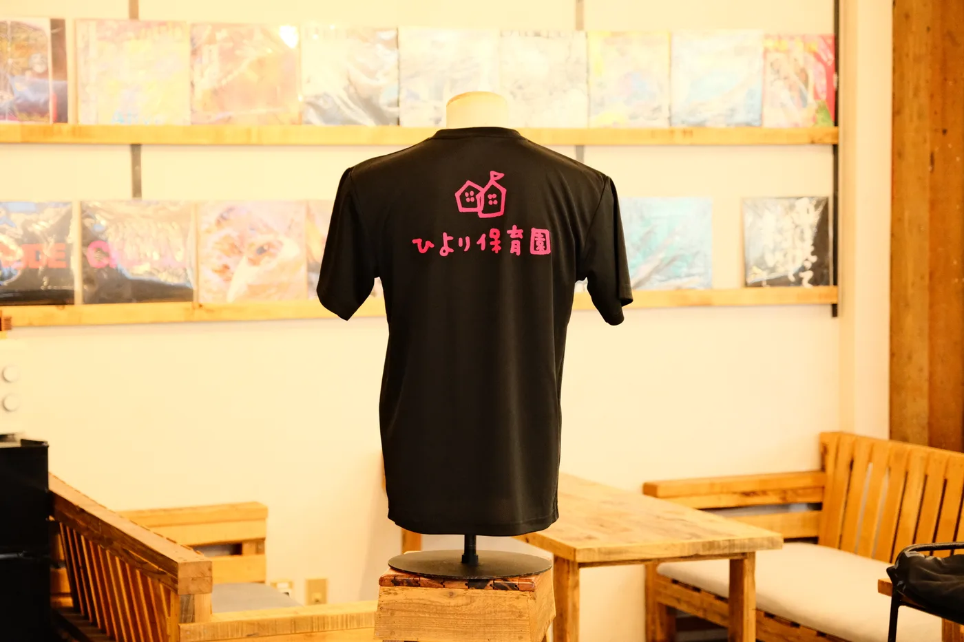 ひより保育園様の先生用ユニフォーム（背面）